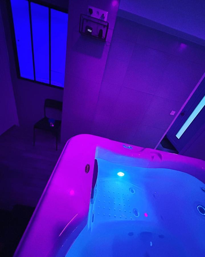 Jacuzzi Prive Arrivee Autonome Conflans-Sainte-Honorine
